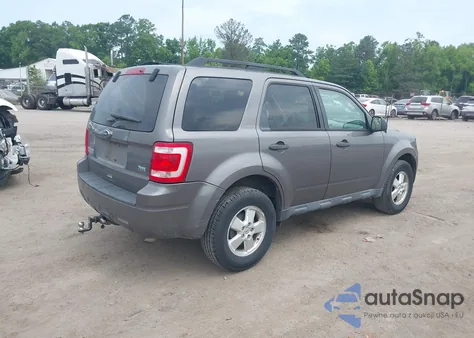 2012 Ford Escape Xlt из США, поврежденный, VIN 1FMCU0DG8CKC37767